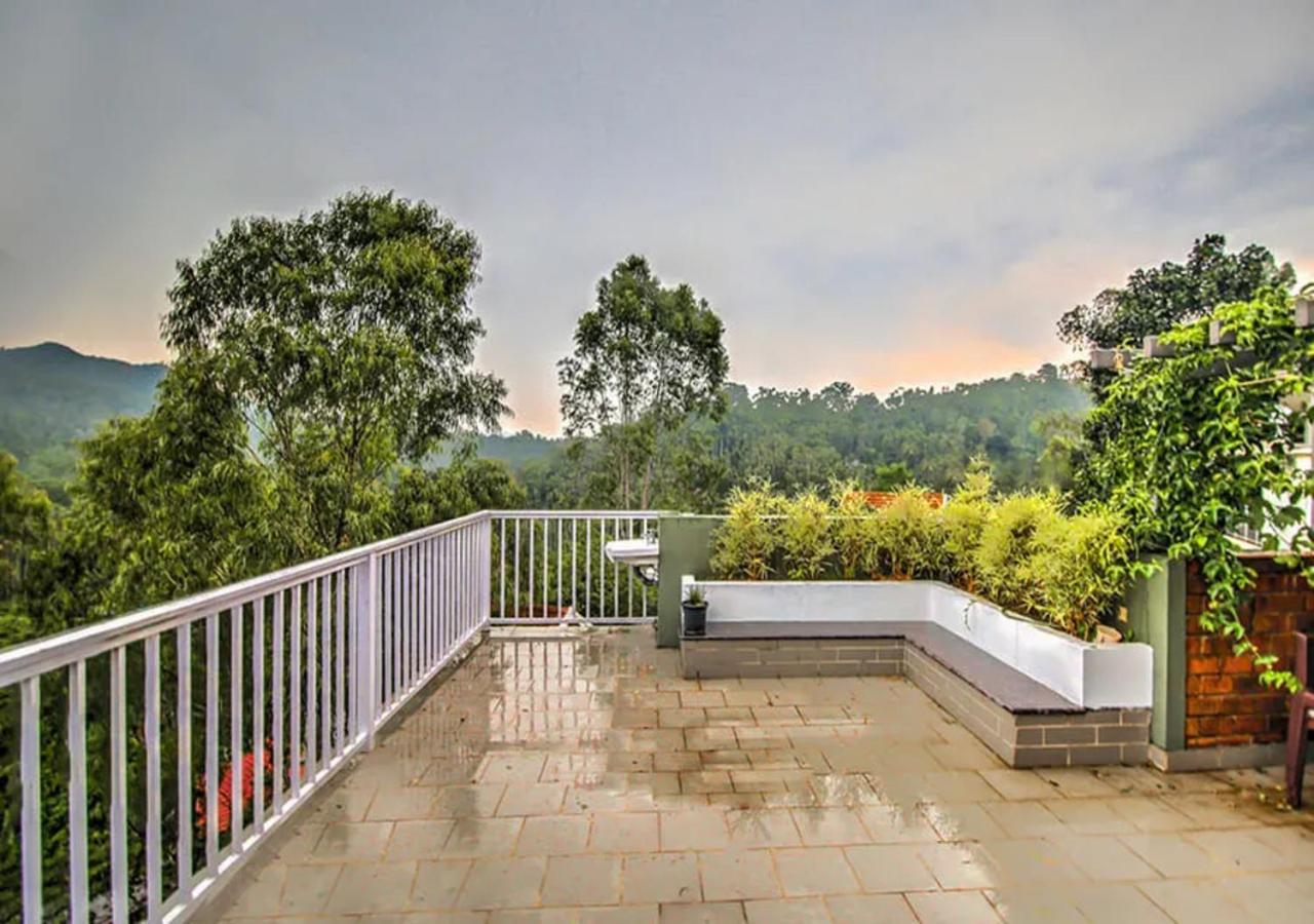 Dazzle Villa Resort Kalpetta Exterior photo